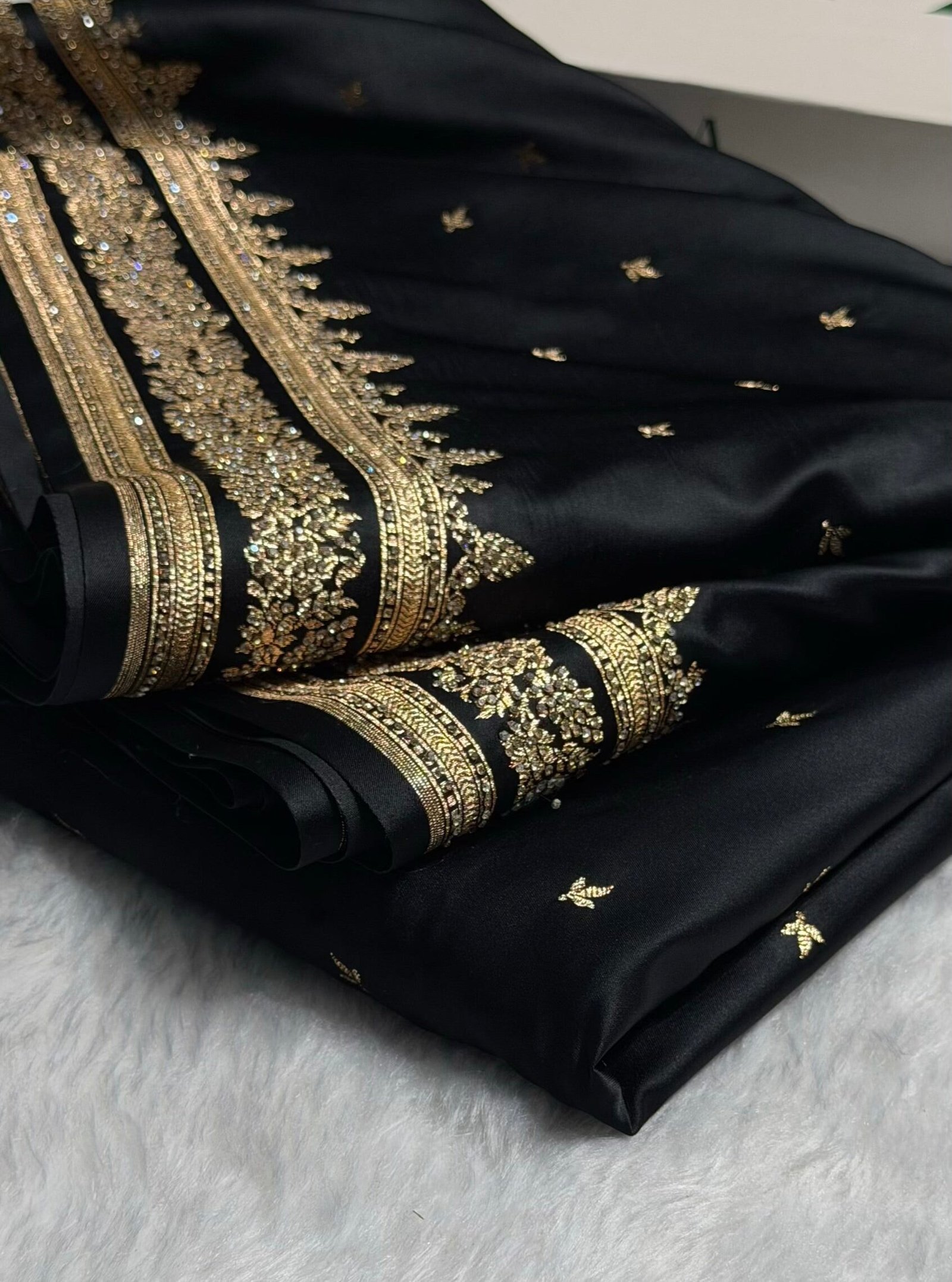 Black Saree: A Perfect Blend of Elegance, Style, and Modern Glamour